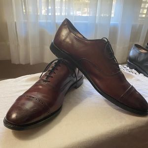 Allen Edmonds-Burgundy Cap Toe Oxfords- size 14